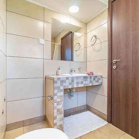 Angel's 4 Apartment Agios Georgios Pagon